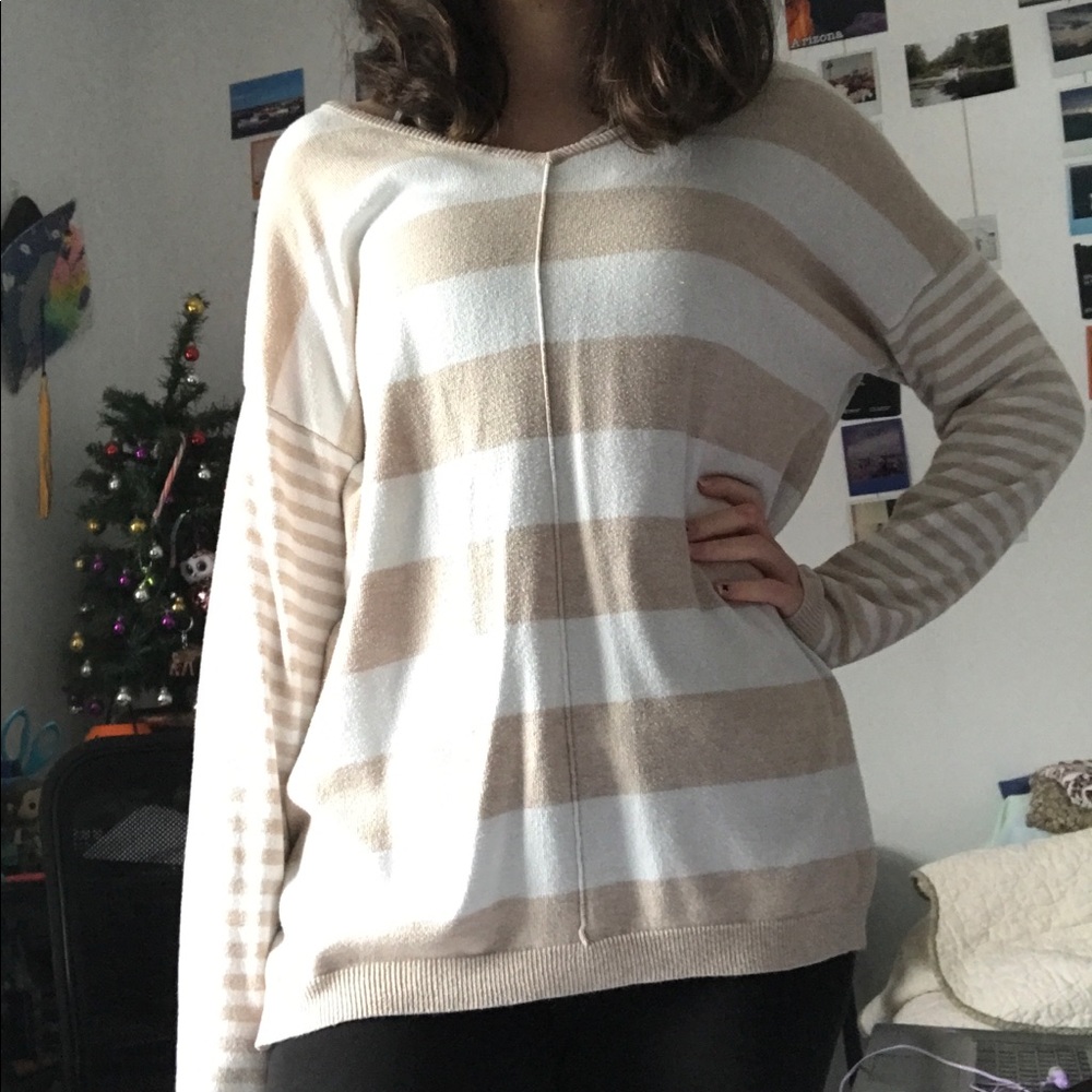 Striped sweater - Picture 2 of 4